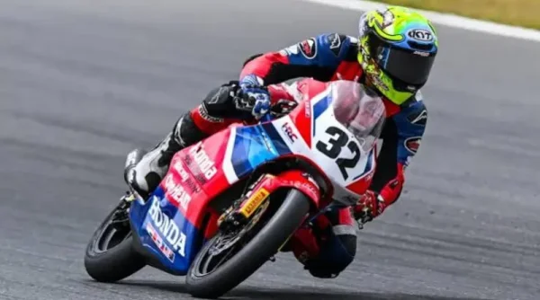 Kiandra Ramadhipa Juara Moto3 Junior Estoril 2026